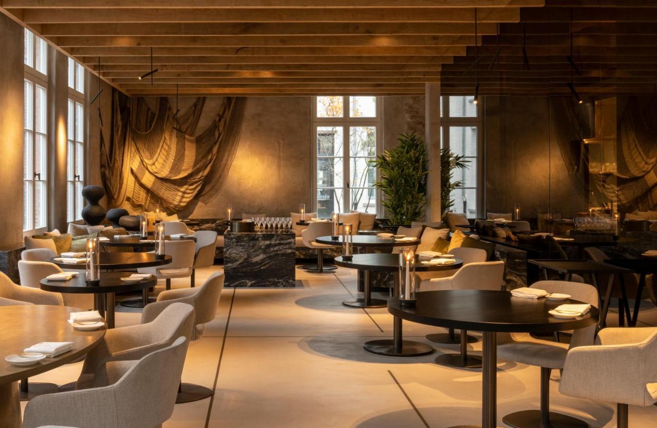 Botanic Sanctuary Antwerp - The Leading Hotels Of The World Экстерьер фото Interior of the restaurant