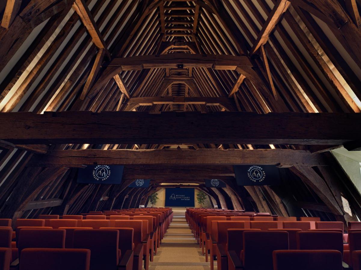Botanic Sanctuary Antwerp - The Leading Hotels Of The World Экстерьер фото The interior of the church