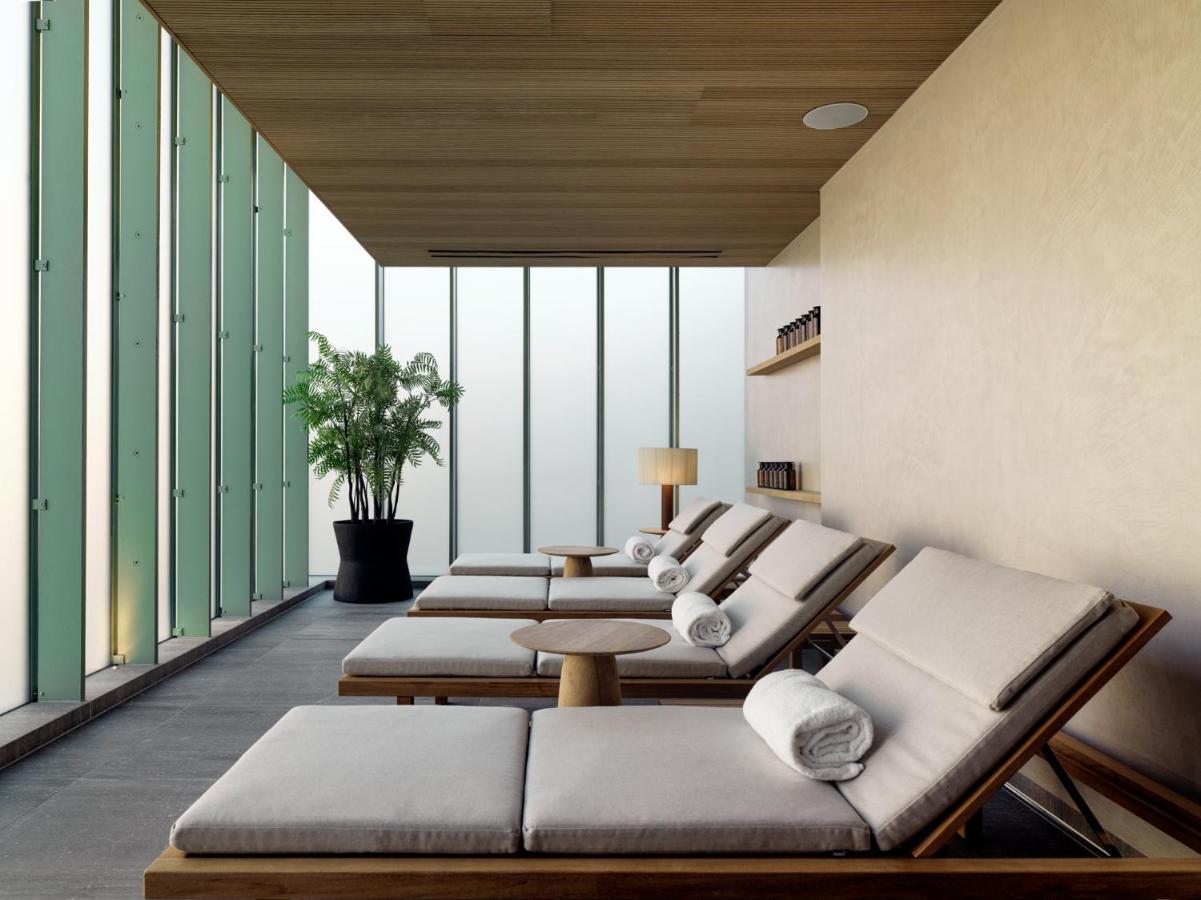 Botanic Sanctuary Antwerp - The Leading Hotels Of The World Экстерьер фото Spa at The Standard East Village